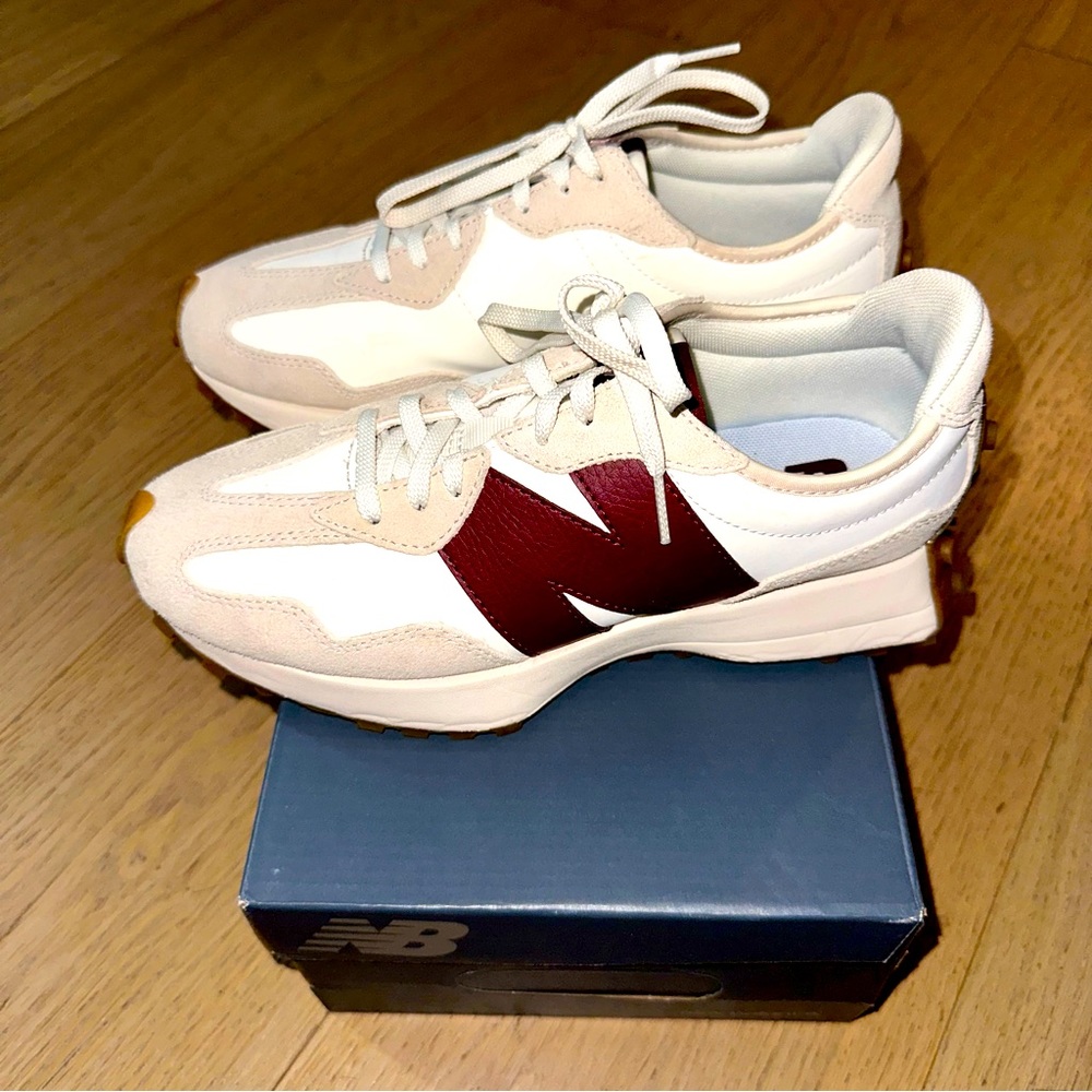 New Balance 327